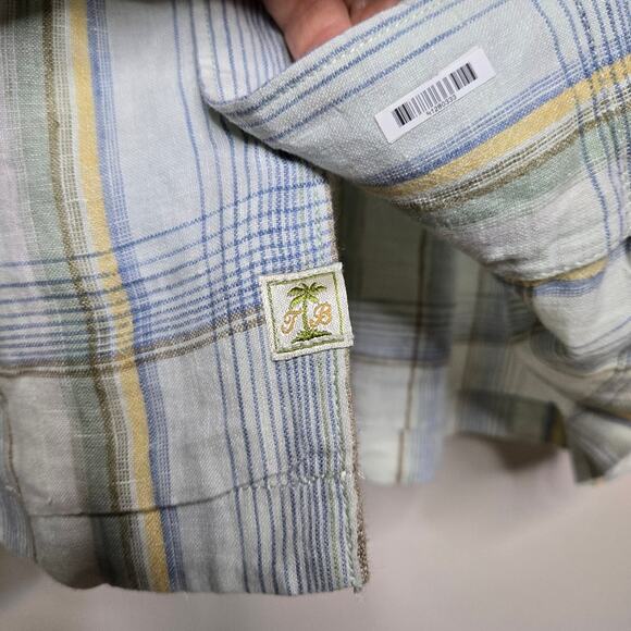 TOMMY BAHAMA Men's Blue/Green Plaid Short Sleeve Button Front Shirt Size M - Picture 5 of 10
